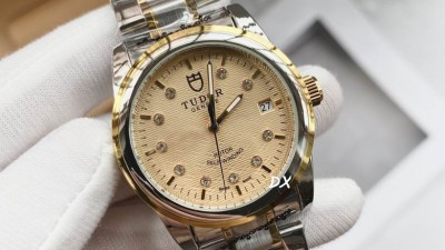 튜* Glamour Date 42mm 다이아세팅 골드콤비