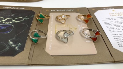 불ㄱ리 세르펜티 바이퍼 오픈 링 자개