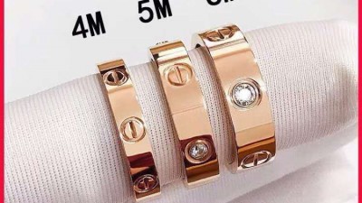 까ㄹ띠에 러브 링