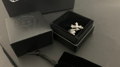 크ㄹ하츠 크로스 링