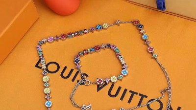 루ㅇ비통 모노그램 에나멜 비즈 파티 목걸이, 팔찌