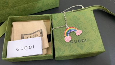 구ㅉ 더블G 멀티컬러 에나멜 레인보우 펜던트 목걸이