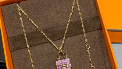 에ㄹ메스 아뮬렛 콘스탄스 펜던트 목걸이 다이아 풀파베