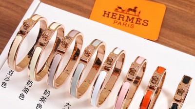 에ㄹ메스 클릭아슈 브레이슬릿 8컬러