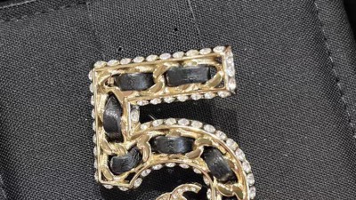 샤ㄴ 넘버5 브로치