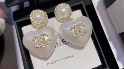 샤ㄴ 로고하트 이어링