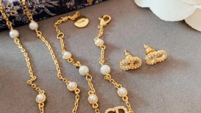 디ㅇ 쁘띠CD 이어링