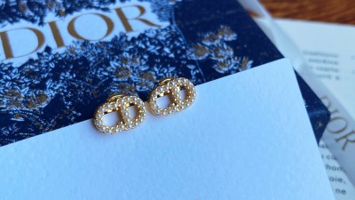 디ㅇ 쁘띠CD 이어링