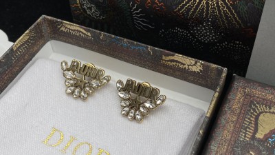 디ㅇ 자도르 이어링