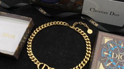 디ㅇ 30 몽테인 목걸이