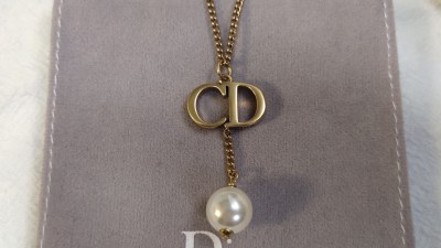 디올 CD펄 목걸이