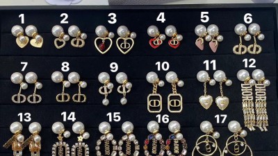 디ㅇ 귀걸이 모음