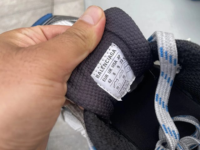 055ef9c402615d8e102a88fc6905f823_1779111994_0956.jpg