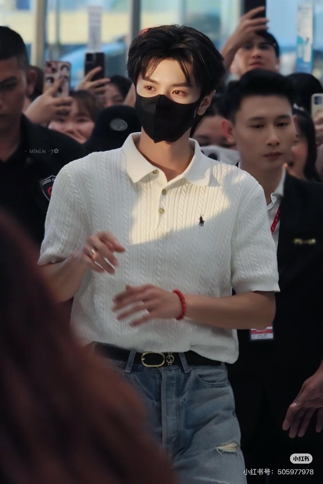 상품 이미지 1