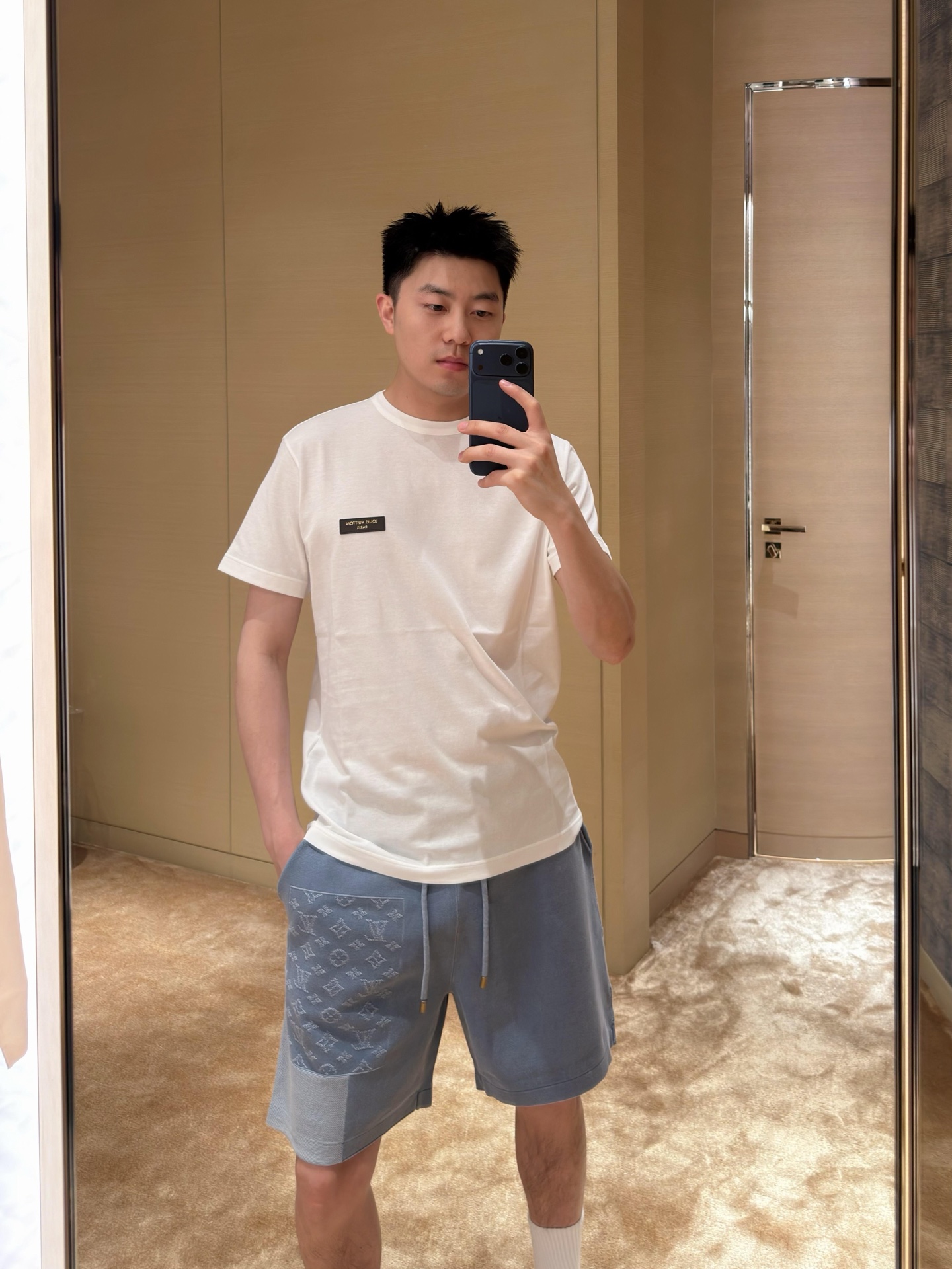 상품 이미지 2
