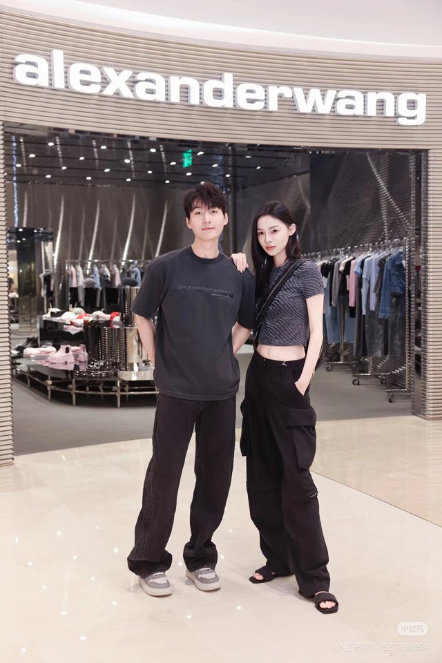 상품 이미지 1