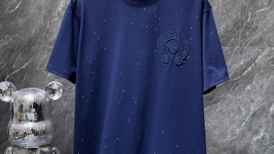 크ㄹ하츠 홀스슈 로고 티셔츠 2컬러