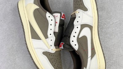 [공용] 나ㅇ키 조던 1 x 트래비스 스캇 레트로 로우 OG SP 세일 앤 리저록