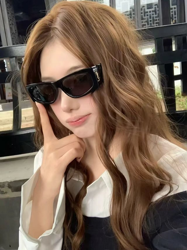 상품 이미지 3