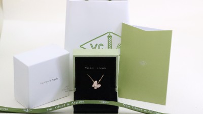 반ㅋ리프 투 버터플라이 펜던트 목걸이