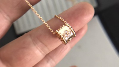 반ㅋ리프 빼를리 클로버 펜던트 목걸이