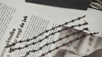 크ㄹ하츠 타이니크로스 팔찌