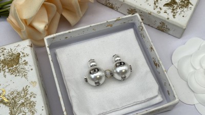 디ㅇ 트라이벌 이어링