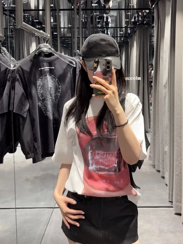상품 이미지 2