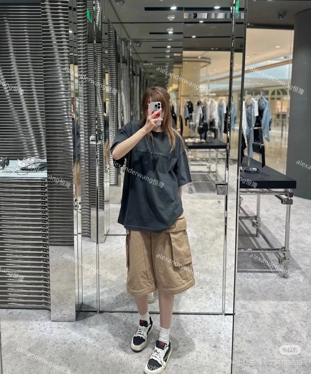 상품 이미지 2