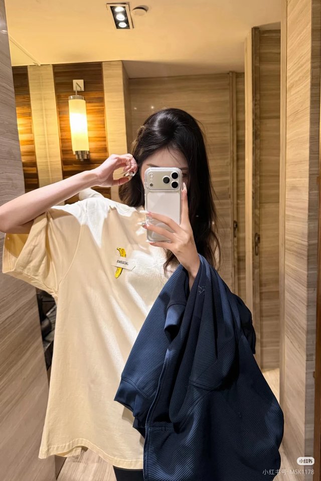 상품 이미지 1