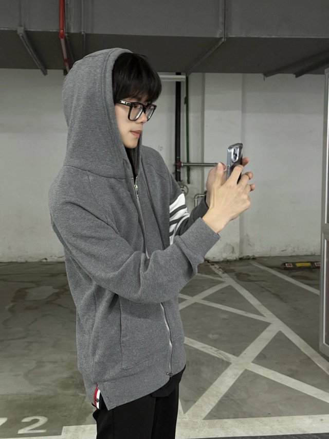 상품 이미지 1